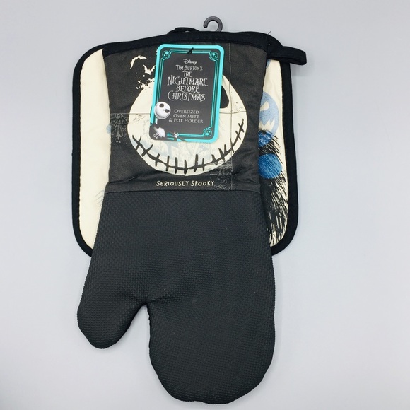 The Nightmare Before Christmas Mitt & Pot Holder